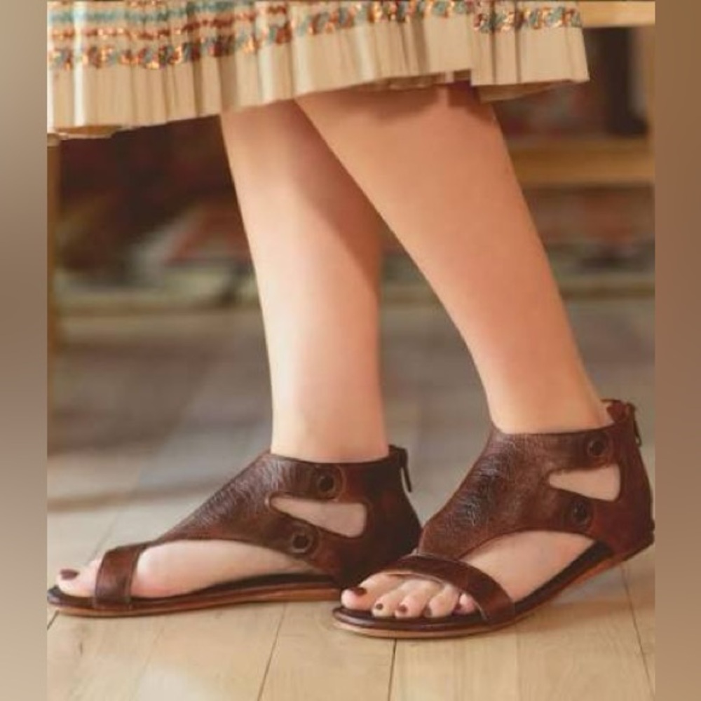 Women’s Bed Stu Soto Distressed Brown Leather Sandals Size 7